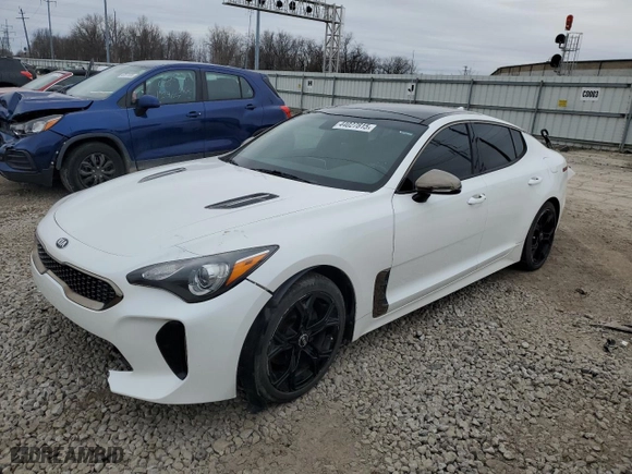 2020 Kia Stinger GT-Line with VIN KNAE15LA8L6072244, listed as a Copart auction lot 44027815 with 75,857 mi miles and Clean Title. Bid and sale history available at carsss.com. Image 1.