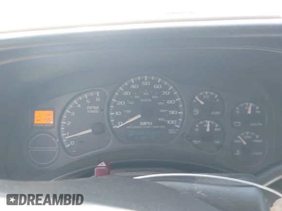 2002 Chevrolet Suburban LT with VIN 1GNEC16Z82J196802, listed as a IAAI auction lot 42284723 with 310,843 mi miles and . Bid and sale history available at DreamBid. Image 7.