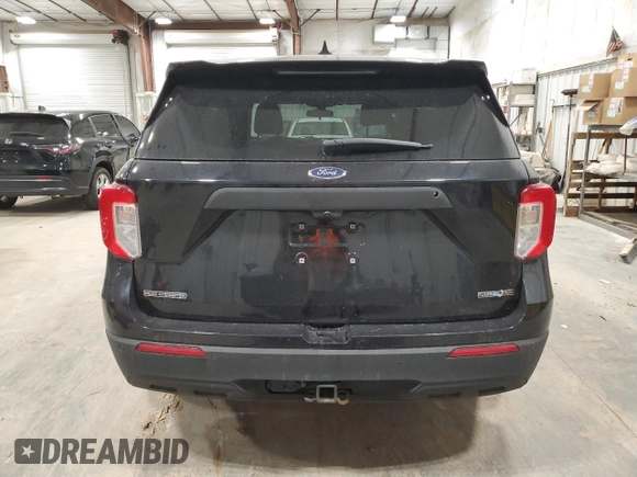 2021 Ford Police Interceptor Utility z VIN 1FM5K8AB0MGB24809, wystawiony jako Copart lot #82532734 z przebiegiem 98 108 mil mil oraz Szkoda całkowita • Salvage title. Historia ofert i sprzedaży dostępna na DreamBid. Obrazek 6.