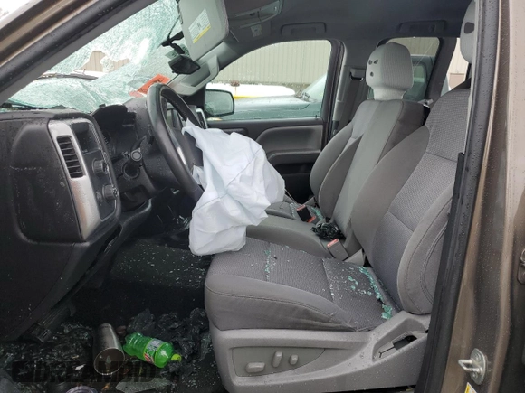 2014 Chevrolet Silverado 1500 LT with VIN 1GCVKREH4EZ197471, listed as a Copart auction lot 49118895 with Not Provided miles and Salvage Title. Bid and sale history available at DreamBid. Image 7.