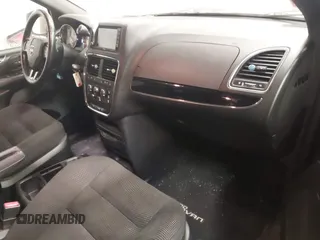 2020 Dodge Grand Caravan SE with VIN 2C4RDGBG3LR246596, listed as a IAAI auction lot 41196164 with 44,187 mi miles and . Bid and sale history available at DreamBid. Image 5.
