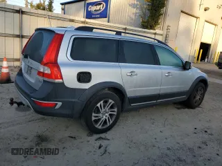 2015 Volvo XC70 T5 Drive-E Premier with VIN YV440MBK2F1230453, listed as a Copart auction lot 44231365 with 107,726 mi miles and Clean Title. Bid and sale history available at DreamBid. Image 3.