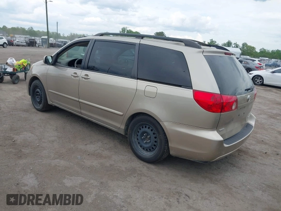 2006 Toyota Sienna XLE with VIN 5TDZA22C46S537838, listed as a IAAI auction lot 42092225 with 274,260 mi miles. Bid and sale history available at carsss.com. Image 3.