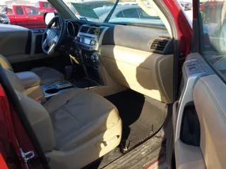 2011 Toyota 4Runner SR5 with VIN JTEZU5JR6B5017554, listed as a IAAI auction lot 41356165 with 212,014 mi miles. Bid and sale history available at carsss.com. Image 5.