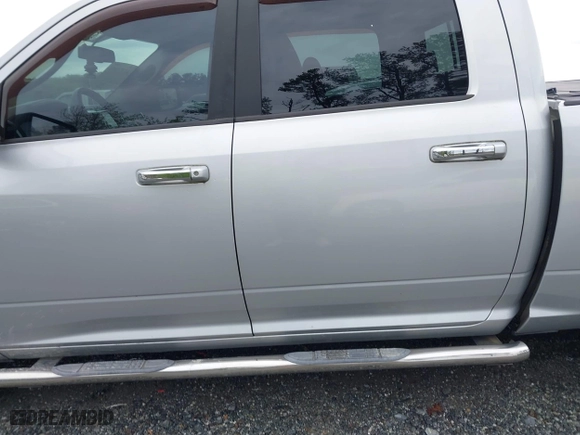 2010 Dodge Ram 1500 SLT with VIN 1D7RB1CT5AS203992, listed as a IAAI auction lot 41931671 with 122,831 mi miles. Bid and sale history available at carsss.com. Image 15.
