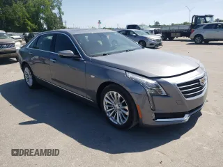 2018 Cadillac CT6 Luxury RWD z VIN 1G6KC5RX3JU159802, wystawiony jako Copart lot #54256745 z przebiegiem Nie podano mil oraz Szkoda całkowita • Salvage title. Historia ofert i sprzedaży dostępna na DreamBid. Obrazek 4.