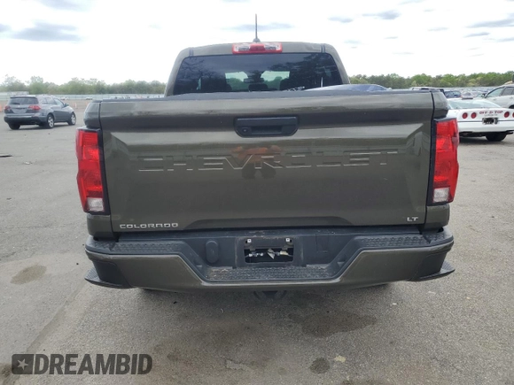 2024 Chevrolet Colorado 4WD LT z VIN 1GCGTCEC5R1108213, wystawiony jako Copart lot #57683765 z przebiegiem 22 022 mil mil oraz Szkoda całkowita • Salvage title. Historia ofert i sprzedaży dostępna na DreamBid. Obrazek 6.