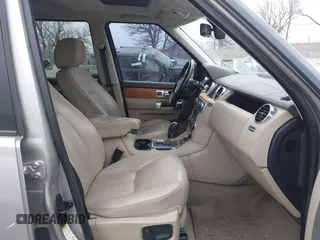 2010 Land Rover LR4 Lux with VIN SALAK2D49AA533752, listed as a IAAI auction lot 41269603 with 248,446 mi miles and . Bid and sale history available at DreamBid. Image 5.