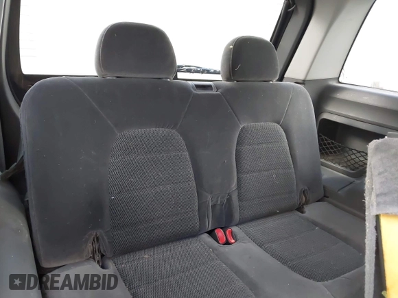 2002 Ford Explorer XLS with VIN 1FMZU62E72UA38128, listed as a IAAI auction lot 42680825 with Not provided miles and . Bid and sale history available at DreamBid. Image 13.