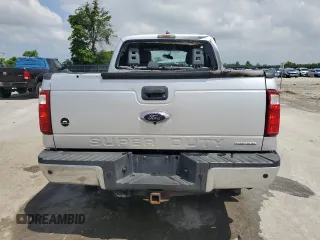 2014 Ford F-250 XL z VIN 1FT7X2B68EEA67690, wystawiony jako Copart lot #56468055 z przebiegiem 149 092 mil mil oraz Szkoda całkowita • Salvage title. Historia ofert i sprzedaży dostępna na DreamBid. Obrazek 6.
