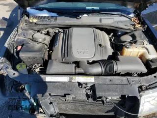 2009 Chrysler 300 with VIN 2C3KA63TX9H629406, listed as a Copart auction lot 43112544 with 47,783 mi miles and Non Repairable. Bid and sale history available at carsss.com. Image 11.