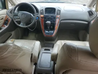 1999 Lexus RX 300 Luxury SUV with VIN JT6HF10U0X0070917, listed as a Copart auction lot 51747785 with 197,757 mi miles and Salvage Title. Bid and sale history available at carsss.com. Image 8.
