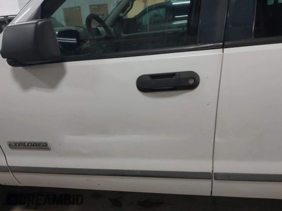 2006 Ford Explorer XLS with VIN 1FMEU72E26UB19192, listed as a IAAI auction lot 41827420 with 166,413 mi miles and . Bid and sale history available at DreamBid. Image 6.
