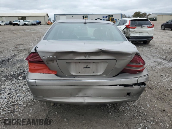 2006 Mercedes-Benz C 280 Luxury with VIN WDBRF54H06F741868, listed as a Copart auction lot 80679604 with 248,120 mi miles and Salvage Title. Bid and sale history available at DreamBid. Image 6.