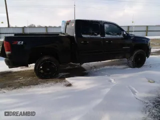 2013 GMC Sierra 1500 SLT with VIN 3GTP2WE76DG301097, listed as a Copart auction lot 42547415 with 240,595 mi miles and Salvage Title. Bid and sale history available at carsss.com. Image 3.