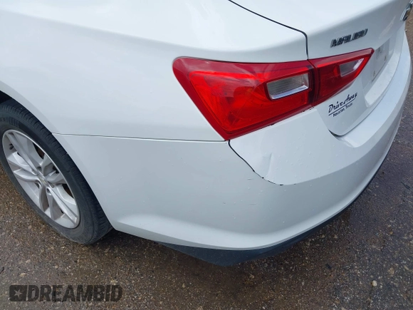2018 Chevrolet Malibu LT with VIN 1G1ZD5ST9JF171269, listed as a IAAI auction lot 42103752 with 109,531 mi miles and . Bid and sale history available at DreamBid. Image 16.
