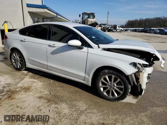 2017 Ford Fusion SE with VIN 3FA6P0H71HR355770, listed as a Copart auction lot 44199754 with 98,350 mi miles and Salvage title. Bid and sale history available at DreamBid. Image 4.