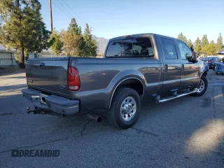 2005 Ford F-250 XL with VIN 1FTSW20P35EB27058, listed as a Copart auction lot 83815774 with 135,734 mi miles and Salvage Title. Bid and sale history available at DreamBid. Image 3.