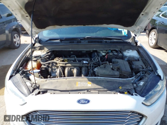 2014 Ford Fusion S with VIN 3FA6P0G7XER102749, listed as a IAAI auction lot 42035294 with 181,153 mi miles. Bid and sale history available at carsss.com. Image 10.