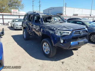 2020 Toyota 4Runner SR5 with VIN JTEBU5JR0L5830326, listed as a IAAI auction lot 41814118 with 71,270 mi miles. Bid and sale history available at carsss.com. Image 1.