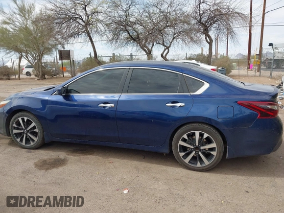 2018 Nissan Altima SV with VIN 1N4AL3AP0JC112456, listed as a IAAI auction lot 41871501 with 136,497 mi miles and . Bid and sale history available at carsss.com. Image 14.