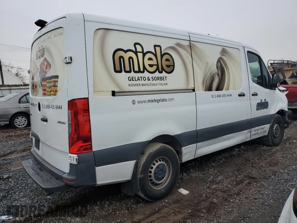 2021 Mercedes-Benz Sprinter Cargo with VIN W1Y4EBHY6MT069607, listed as a Copart auction lot 85553964 with Not Provided miles and Salvage Title. Bid and sale history available at carsss.com. Image 3.