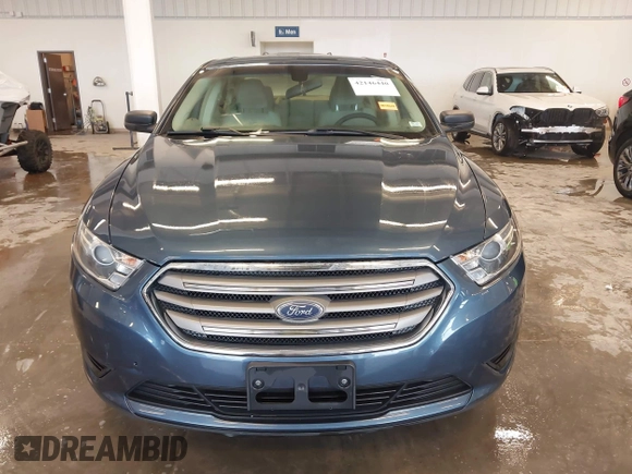 2018 Ford Taurus SE с VIN 1FAHP2D82JG111965, выставлен на аукционе IAAI как лот 42146440 с пробегом 158 090 миль миль и . История ставок и продаж доступна на DreamBid. Изображение 12.