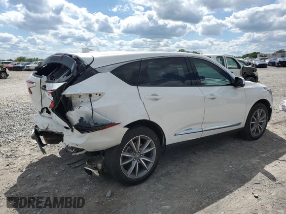 2024 Acura RDX Technology with VIN 5J8TC2H52RL007013, listed as a Copart auction lot 55810825 with 33,050 mi miles and Salvage title. Bid and sale history available at DreamBid. Image 3.