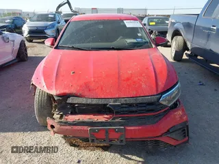 2020 Volkswagen Jetta GLI S z VIN 3VW6T7BUXLM105802, wystawiony jako IAAI lot #41995134 z przebiegiem 59 113 mil mil oraz . Historia ofert i sprzedaży dostępna na DreamBid. Obrazek 12.