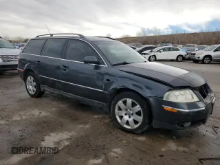 2003 Volkswagen Passat GLX z VIN WVWYH63B93E307461, wystawiony jako Copart lot #81961384 z przebiegiem 139 029 mil mil oraz Szkoda całkowita • Salvage title. Historia ofert i sprzedaży dostępna na DreamBid. Obrazek 4.