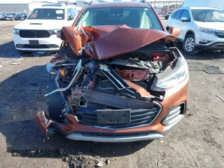 2019 Chevrolet Trax LT with VIN 3GNCJLSB3KL313776, listed as a IAAI auction lot 41830533 with 73,577 mi miles. Bid and sale history available at carsss.com. Image 11.