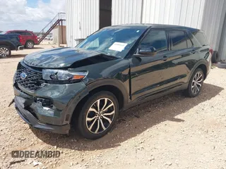 2022 Ford Explorer ST-Line with VIN 1FMSK8KH3NGA73166, listed as a IAAI auction lot 41909143 with 43,303 mi miles. Bid and sale history available at carsss.com. Image 2.