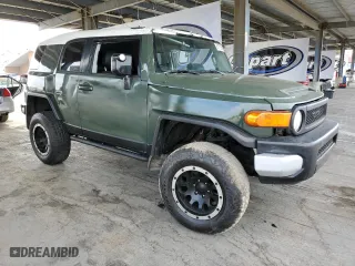 2014 Toyota FJ Cruiser with VIN JTEBU4BF7EK186066, listed as a Copart auction lot 51711265 with 88,297 mi miles and Clean Title. Bid and sale history available at carsss.com. Image 4.