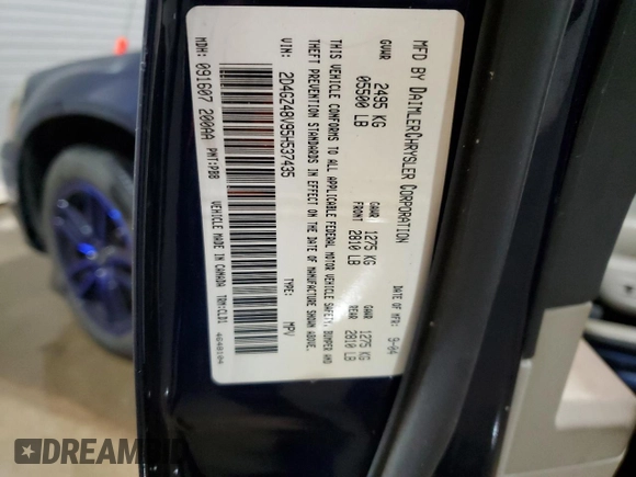 2005 Dodge Magnum SXT z VIN 2D4GZ48V95H537435, wystawiony jako Copart lot #74198134 z przebiegiem 84 164 mil mil oraz Szkoda całkowita • Salvage title. Historia ofert i sprzedaży dostępna na DreamBid. Obrazek 13.