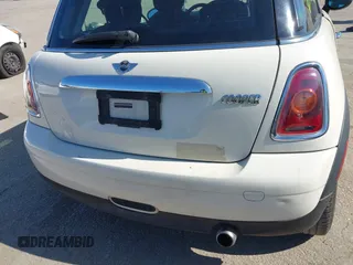 2010 MINI Hardtop with VIN WMWMF3C59ATZ66563, listed as a IAAI auction lot 42098521 with 153,734 mi miles and . Bid and sale history available at DreamBid. Image 6.