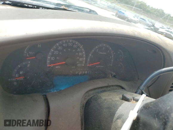 1999 Ford F-150 с VIN 1FTZX1723XNB11655, выставлен на аукционе Copart как лот 57573695 с пробегом Не указан миль и Списание • Salvage title. История ставок и продаж доступна на DreamBid. Изображение 9.