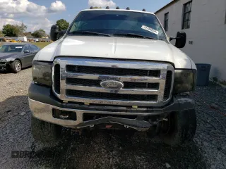 2006 Ford F-350 XL with VIN 1FTWF31PX6EB37528, listed as a Copart auction lot 74788854 with 146,179 mi miles and Salvage title. Bid and sale history available at DreamBid. Image 5.
