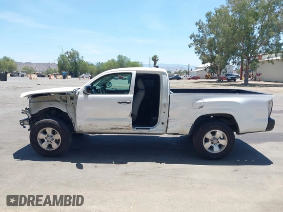 2016 Toyota Tacoma SR with VIN 5TFRX5GN0GX068205, listed as a IAAI auction lot 42685064 with 121,567 mi miles and . Bid and sale history available at DreamBid. Image 15.