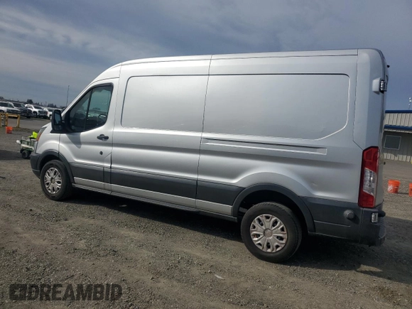 2015 Ford Transit with VIN 1FTNR2CG7FKB07771, listed as a Copart auction lot 44991525 with 200,855 mi miles and Clean Title. Bid and sale history available at DreamBid. Image 2.