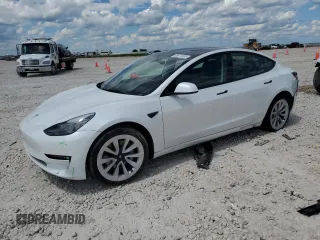 2023 Tesla Model 3 z VIN 5YJ3E1EA1PF514697, wystawiony jako Copart lot #55677005 z przebiegiem 25 428 mil mil oraz Nie do naprawy • Non repairable. Historia ofert i sprzedaży dostępna na DreamBid. Obrazek 1.