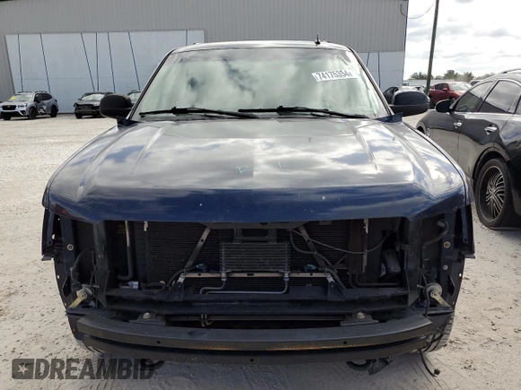 2007 Chevrolet Suburban LT with VIN 3GNGK26K97G165152, listed as a Copart auction lot 74175354 with 368,519 mi miles and Salvage Title. Bid and sale history available at DreamBid. Image 5.
