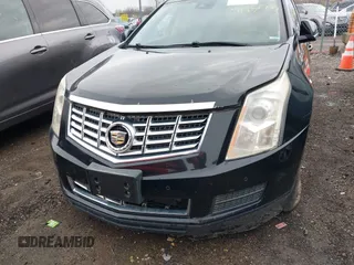 2014 Cadillac SRX Luxury Collection with VIN 3GYFNBE35ES569527, listed as a IAAI auction lot 41952555 with 152,978 mi miles and . Bid and sale history available at carsss.com. Image 12.