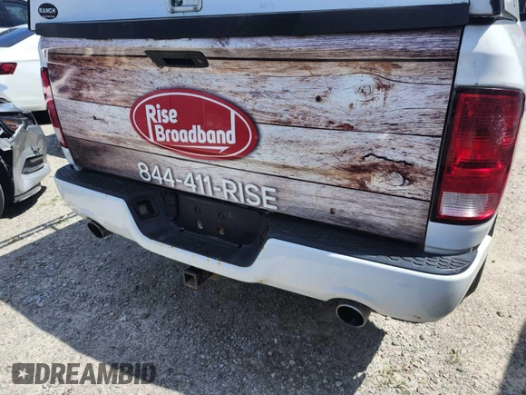 2016 Ram 1500 Tradesman with VIN 1C6RR7FT7GS192580, listed as a IAAI auction lot 42846824 with 292,231 mi miles and . Bid and sale history available at DreamBid. Image 13.