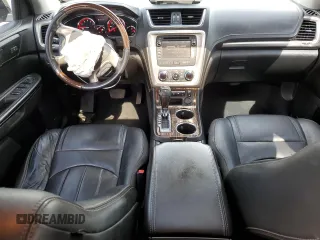 2013 GMC Acadia Denali z VIN 1GKKRTKD1DJ249458, wystawiony jako Copart lot #54973335 z przebiegiem 138 004 mil mil oraz Szkoda całkowita • Salvage title. Historia ofert i sprzedaży dostępna na DreamBid. Obrazek 8.