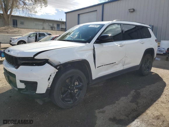 2021 Jeep Grand Cherokee L Laredo with VIN 1C4RJKAG6M8151041, listed as a Copart auction lot 77276294 with 67,525 mi miles and Salvage Title. Bid and sale history available at carsss.com. Image 1.