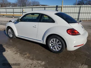 2019 Volkswagen Beetle S with VIN 3VWFD7AT6KM719279, listed as a Copart auction lot 89217255 with 40,438 mi miles and Salvage Title. Bid and sale history available at carsss.com. Image 2.