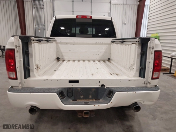 2009 Dodge Ram 1500 Sport with VIN 1D3HB13T39J521768, listed as a IAAI auction lot 42096308 with 173,989 mi miles. Bid and sale history available at carsss.com. Image 17.