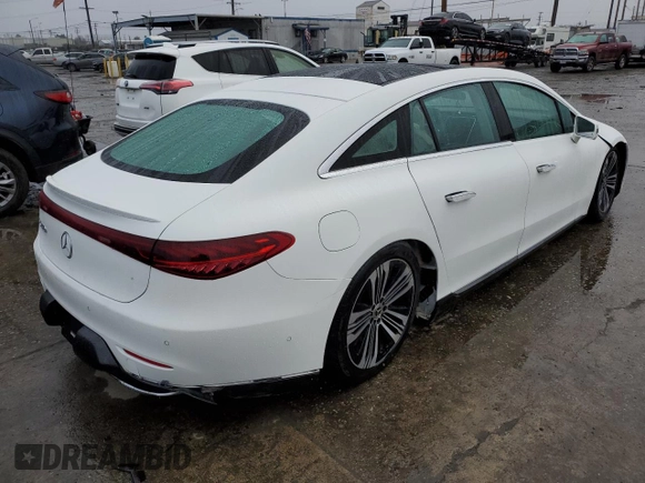 2023 Mercedes-Benz EQS 450+ z VIN W1KCG2DB6PA030310, wystawiony jako Copart lot #44193655 z przebiegiem 10 755 mil mil oraz Szkoda całkowita • Salvage title. Historia ofert i sprzedaży dostępna na DreamBid. Obrazek 3.