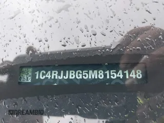 2021 Jeep Grand Cherokee Limited z VIN 1C4RJJBG5M8154148, wystawiony jako IAAI lot #42138655 z przebiegiem 58 631 mil mil oraz . Historia ofert i sprzedaży dostępna na DreamBid. Obrazek 18.