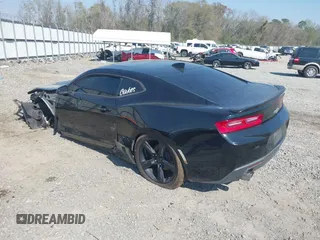 2017 Chevrolet Camaro 2LT z VIN 1G1FD1RSXH0141137, wystawiony jako IAAI lot #41835099 z przebiegiem 102 209 mil mil oraz . Historia ofert i sprzedaży dostępna na DreamBid. Obrazek 3.